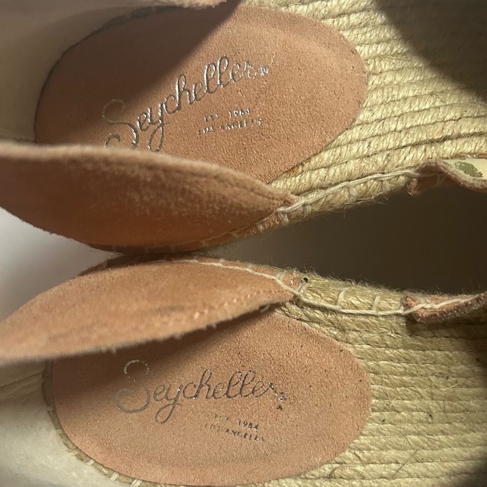 Seychelles Floral Espadrille Wedge Sandals Tan Suede Leather Peep Toe Heels Sz 9 - Picture 4 of 12